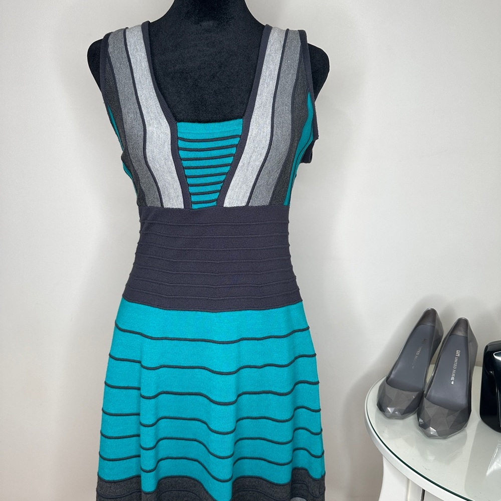 ModCloth blue dress - Picture 2 of 7